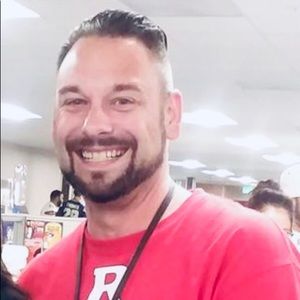 Meet your Posher, Thomas